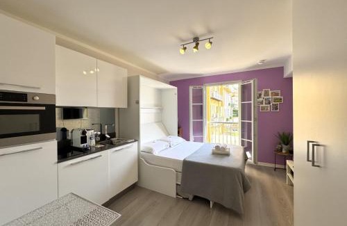 Old Town Apartamento | ApartHotel Riviera Nice Côte d'Azur - Old Town - Studio AC - Sea View - 50m Promenade des Anglais- LA MAISON LINDA