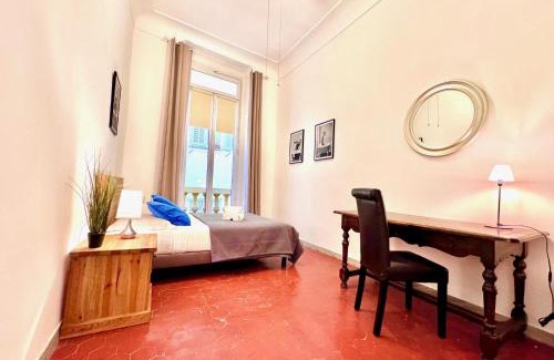 Old Town Apartamento | ApartHotel Riviera - PONT VIEUX 2 - Old town - Charm 2 Bedrooms Apartement AC - 5mn beach