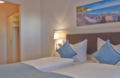 Boergerende-Rethwisch Apartamento | Aparthotel Waterkant Suites, suites 2-43 for up to 4 people.