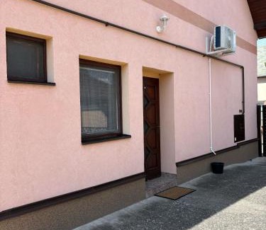 Sturovo Apartamento | Apartmán Šipková