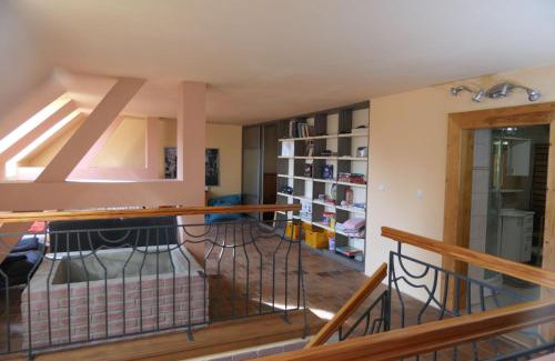 Rakovnik District Apartamento | Apartmán 100-dola