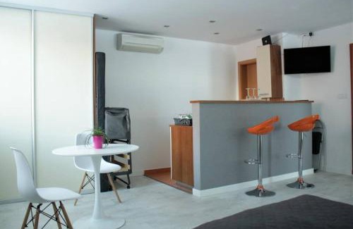 Karlova Ves Apartamento | Apartmán - Dlhé Diely