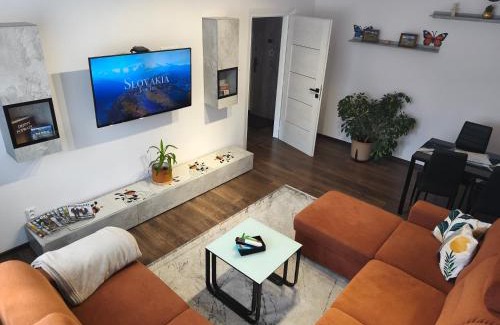 Smizany Apartamento | Apartmán M&K WEST