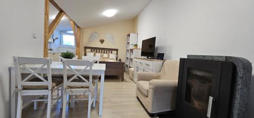 Kostelany Apartamento | Apartmán U lesa - Relax v Chřibech - Kroměříž - Kostelany