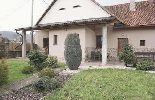 Stritez nad Becvou Apartamento | Apartmán U Poštovských