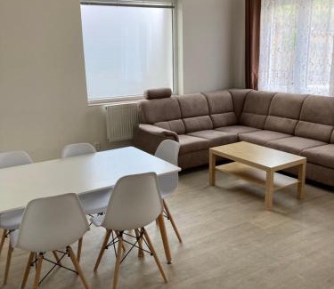 Linhartice Casa | Apartmán v Anenském údolí