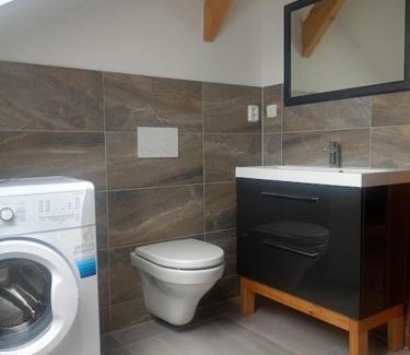 Trutnov Apartamento | Apartmán ve srubu s balkónem