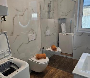 Piestany Apartamento | Apartmány Centro & Jacuzzi
