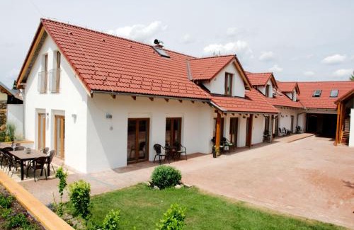 Haskovcova Lhota Apartamento | Apartmány Lhota