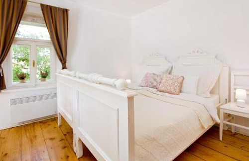 Kostelec nad Vltavou Apartamento | Apartmány U rybníčku