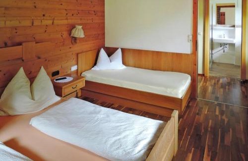 Fusch an der Grossglocknerstrasse Apartamento | Apartment in Fusch an der Glocknerstraße in nature
