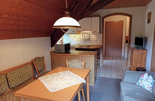 Bad Rippoldsau-Schapbach Apartamento | Apartamento 'Talblick' con jardín compartido, balcón y Wi-Fi