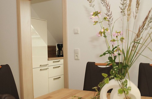Schmerzke Apartamento | Apartamento Three Oaks