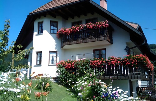 Wittenschwand Apartamento | Apartamento 'Schupp' con vistas a la montaña, terraza compartida y Wi-Fi