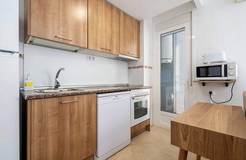 Sant Carles de la Rapita Apartamento | Apartamento 'La Basseta' con Wi-Fi y aire acondicionado
