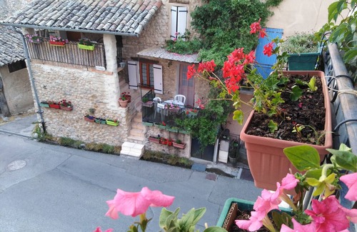 Le Chaffaut-Saint-Jurson Cabaña | piso / apartamento - Le Chaffaut