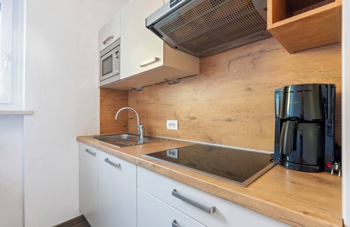 Termeno Sulla Strada del Vino Apartamento | Apartamento 'Viertelgraun' con vistas a la montaña, terraza compartida y Wi-Fi
