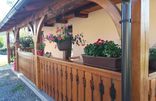 Metlika Apartamento | Apartma Škrilje