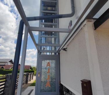 Sencur Apartamento | Apartma AJJA