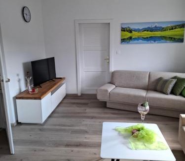 Predjama Apartamento | Apartma LONČAR