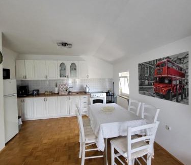 Ljubljana Apartamento | Apartmaji Peric