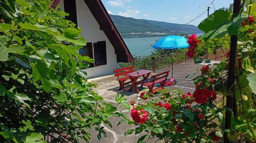 Central Serbia Apartamento | Apartman Đurić