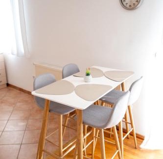 Canton 10 Apartamento | Apartman A&S