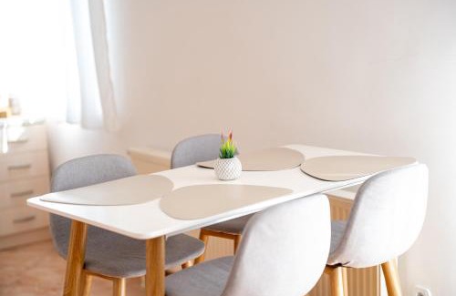 Canton 10 Apartamento | Apartman A&S