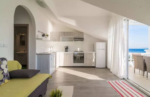 Cesarica Apartamento | Apartman Adriatik 3