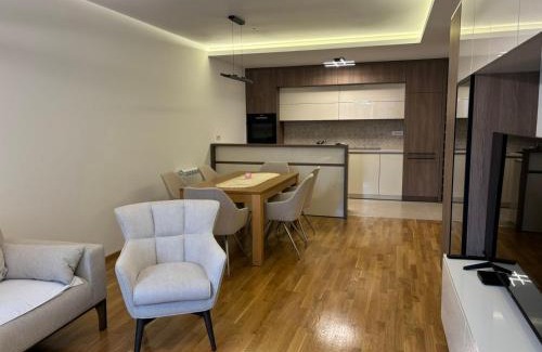 Cacak Apartamento | Apartman Akademska Četvrt