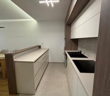 Cacak Apartamento | Apartman Akademska Četvrt