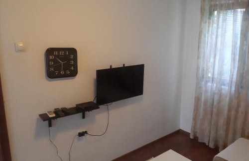 Bregvija Casa | Apartman Amra-beautiful holiday home