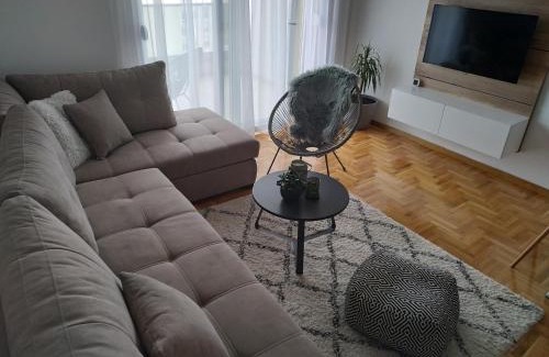 Trebinje Apartamento | Apartman Avisi