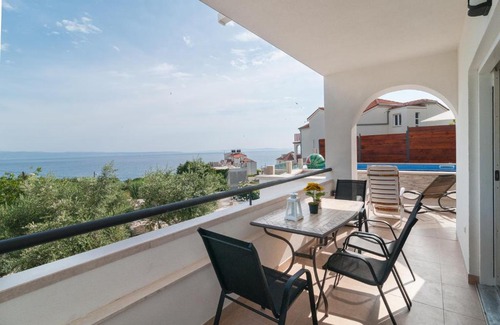 Znjan Apartamento | Apartman Braavos ****