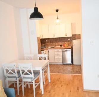 Pale Apartamento | Apartman "Centar" Pale