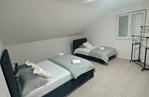 Bilice Apartamento | Apartman Christina