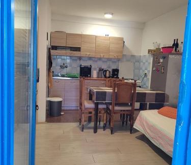 Trebesinj Apartamento | Apartman Dadi