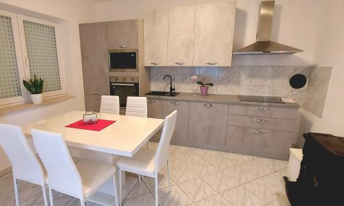 Crikvenica Apartamento | Apartman Ema
