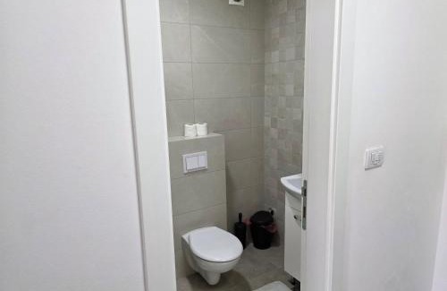 Doboj Apartamento | Apartman Garden 44