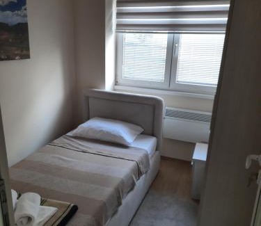 Leon Apartamento | Apartman Karadjordje 2