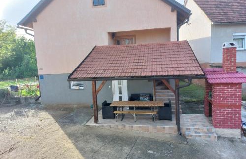 Duga Resa Apartamento | Apartman KATARINA Mrežnica