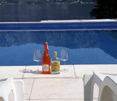 Prcanj Apartamento | Apartman KATI