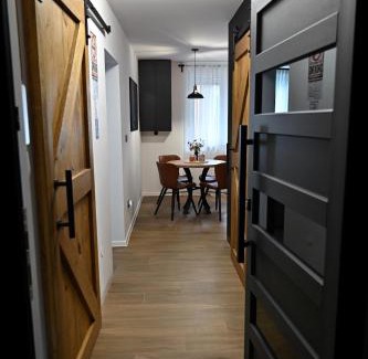 Slavonski Brod Apartamento | Apartman KOCKICA Entry with PIN 0-24h , Free parking