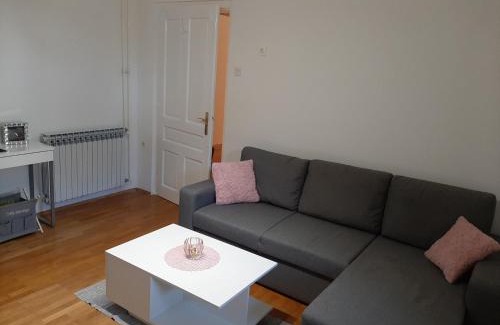 Osijek Apartamento | Apartman Kod Kestena