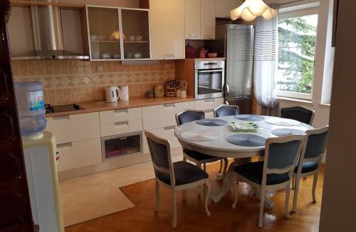 Ploce Apartamento | Apartman "Lara"