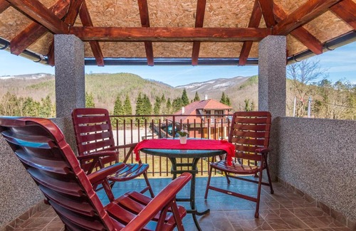 Perucac Apartamento | Apartman Lena