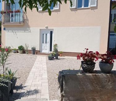 Krk Apartamento | Apartman Linda