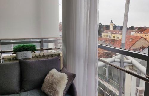 Kraljevo Apartamento | Apartman Lori M