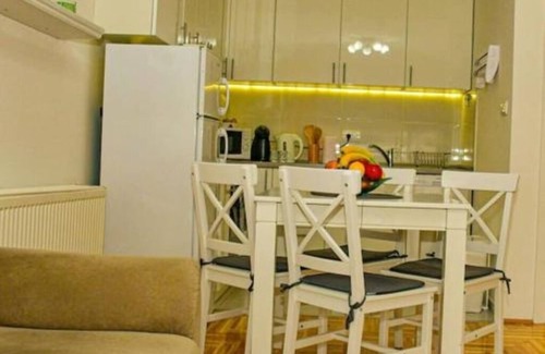Sombor Apartamento | Apartman Lux 5- private parking