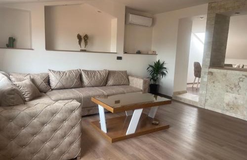 Pancevo Apartamento | Apartman Maki